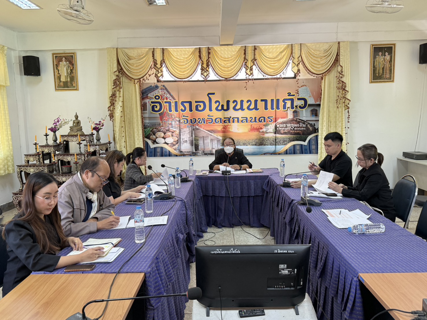 พช. โพนนาแก้ว : เข้าร่วมการตรวจติดตาม จปฐ. – เดินหน้าพร้อมขับเคลื่อนโครงการพัฒนาคุณภาพชีวิตคนสกลนครทุกช่วงวัย