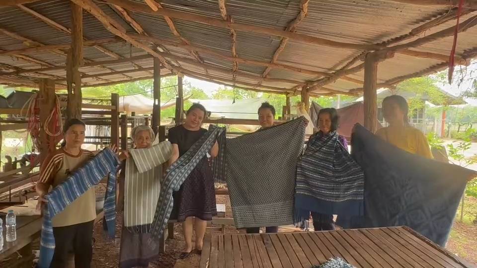 พช. โพนนาแก้ว จ.สกลนคร : ลงพื้นที่ติดตามงาน OTOP